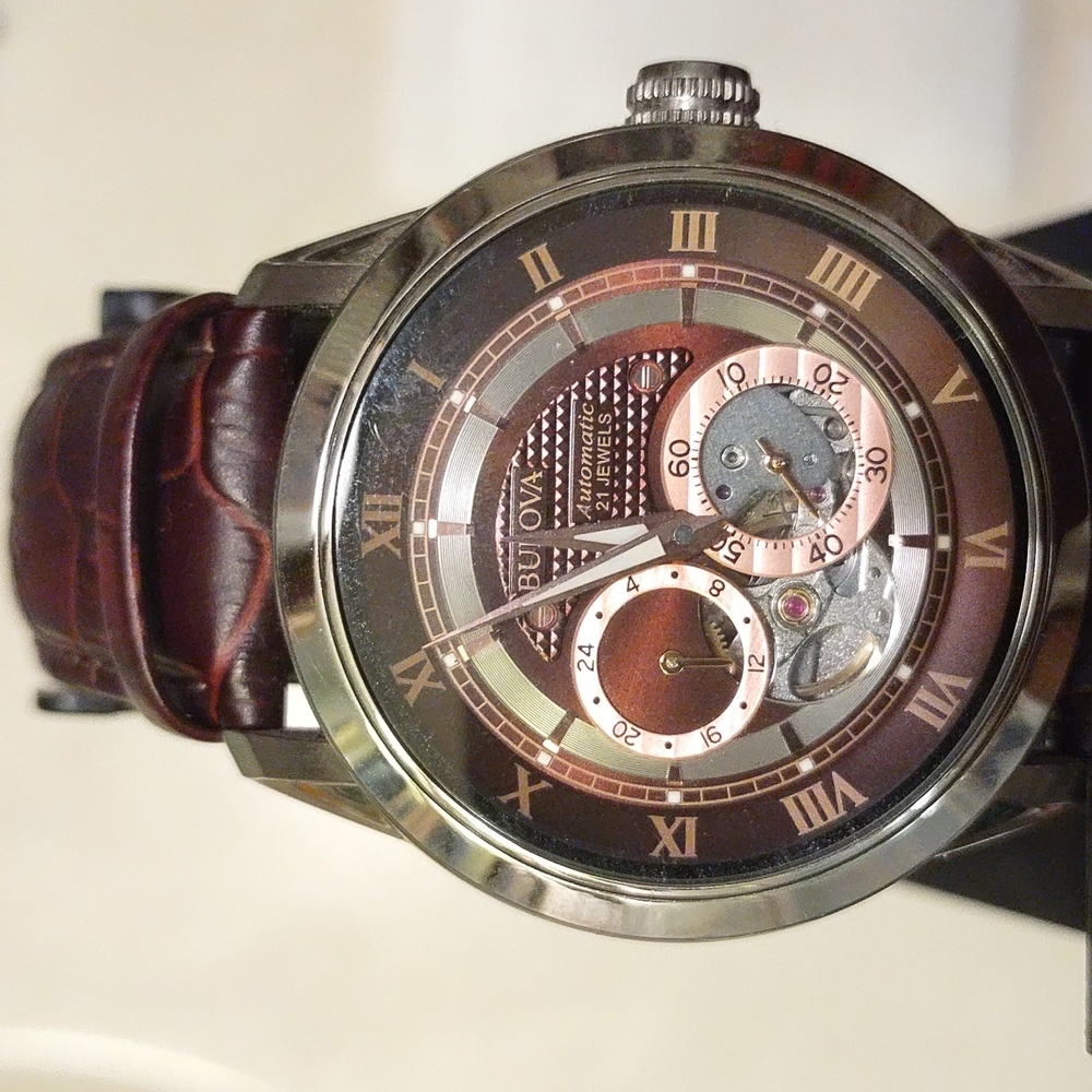 Bulova Timepiece - Picture 2 of 8